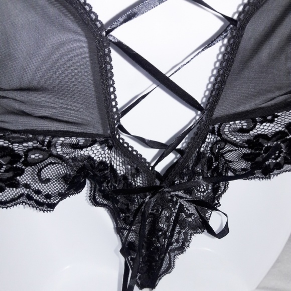 Black Sheer Mesh Lace Halter Lace Up Bodysuit - Picture 2 of 4